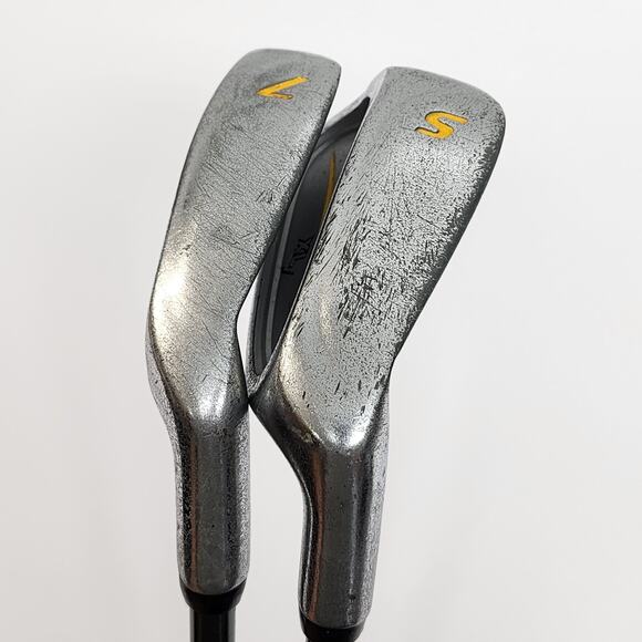 Top Flite XLj Junior 7-Iron & Sand Wedge Synchro Flex RH 34.5" 32.5" - Picture 2 of 13